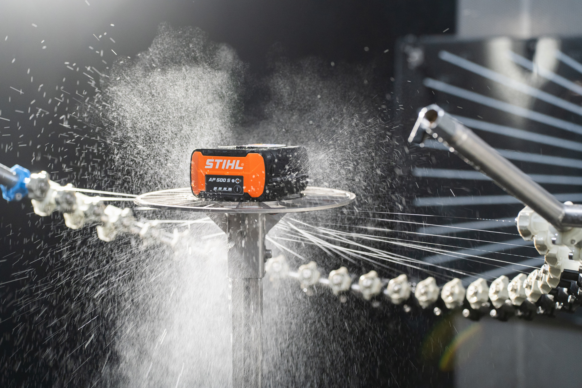 Réalisation d’un test IPX4 avec une batterie STIHL