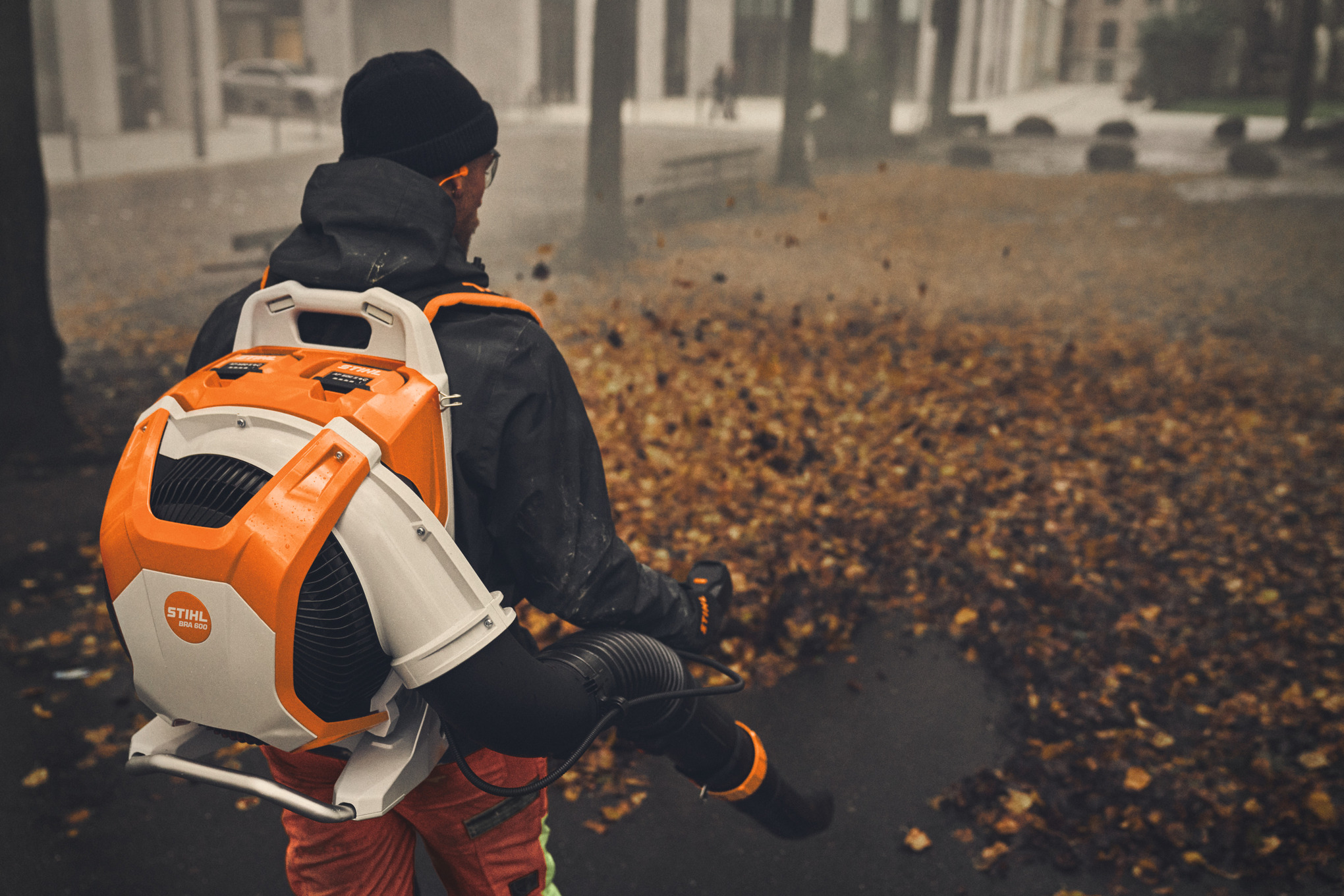 Souffleur à dos sur batterie BRA 600