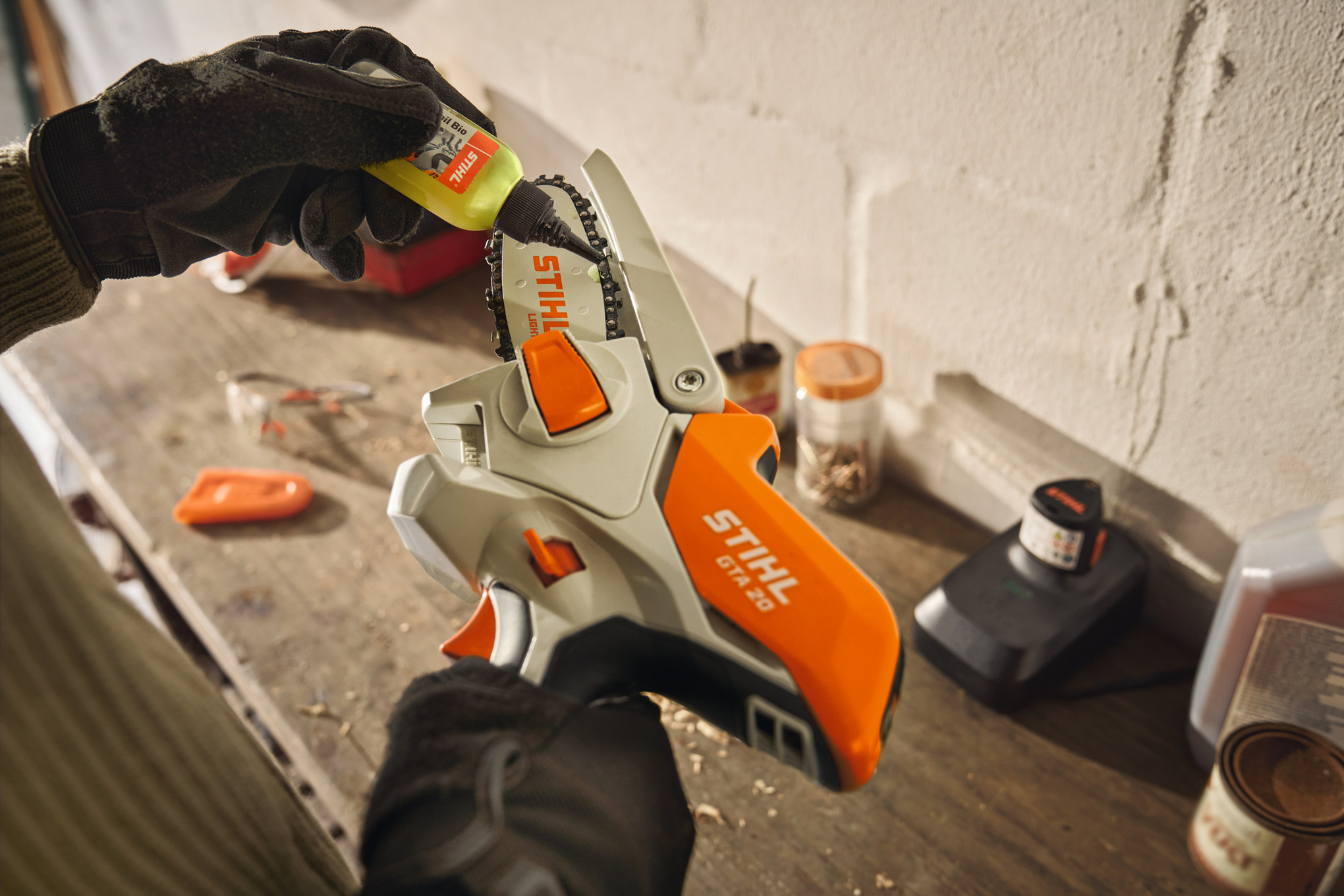 Mini-tronçonneuse sur batterie STIHL GTA 20