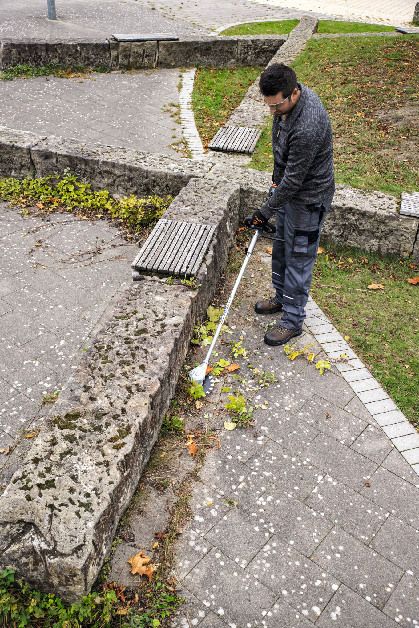 Moteur combi sur batterie STIHL KMA 135 R